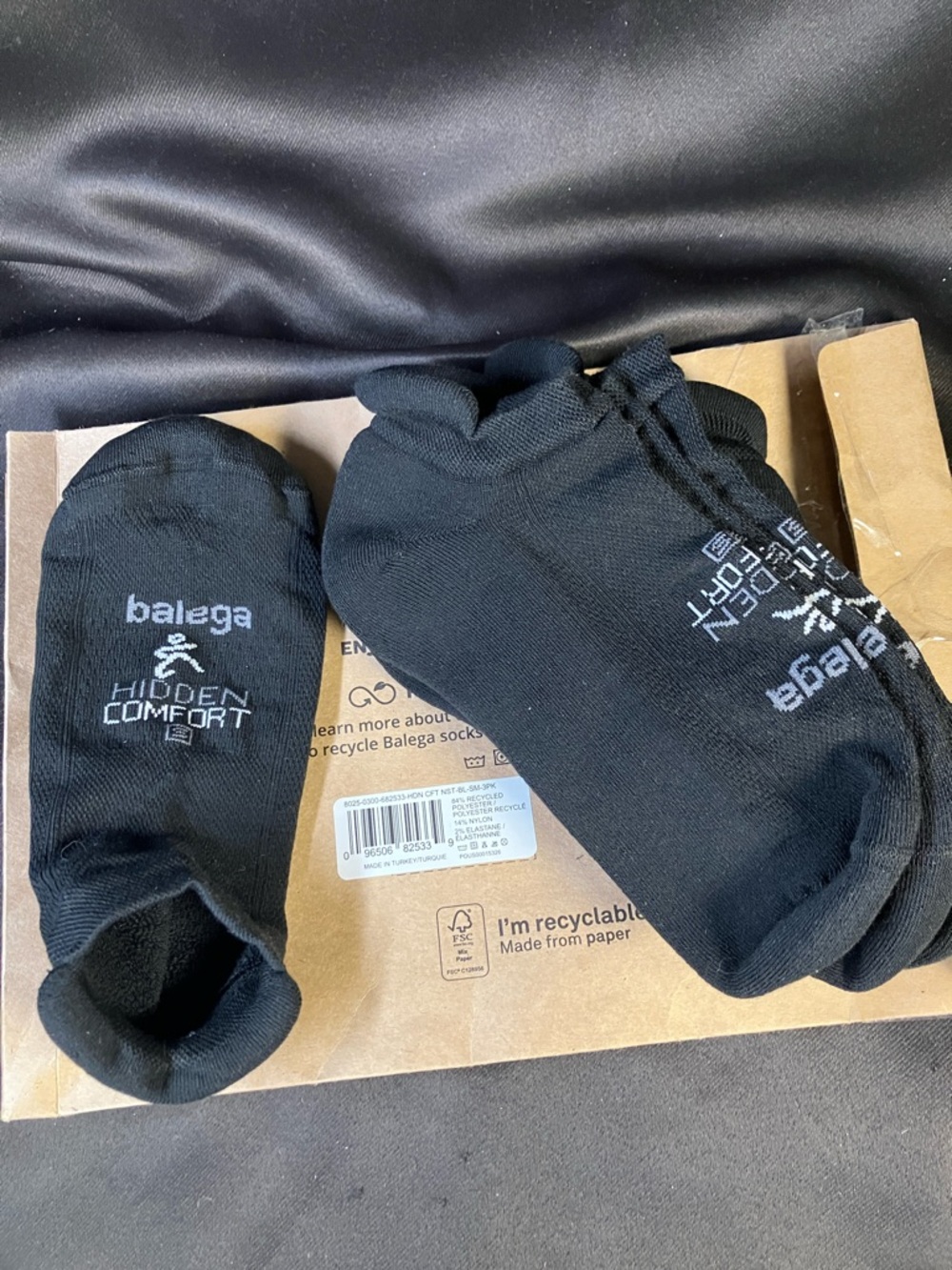Balega Hidden Comfort No Show Socks, Small, Black